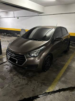 HYUNDAI HB20 1.0 COMFORT PLUS 12V FLEX 4P MANUAL HYUNDAI HB20 1.0 COMFORT PLUS 12V FLEX 4P MANUAL